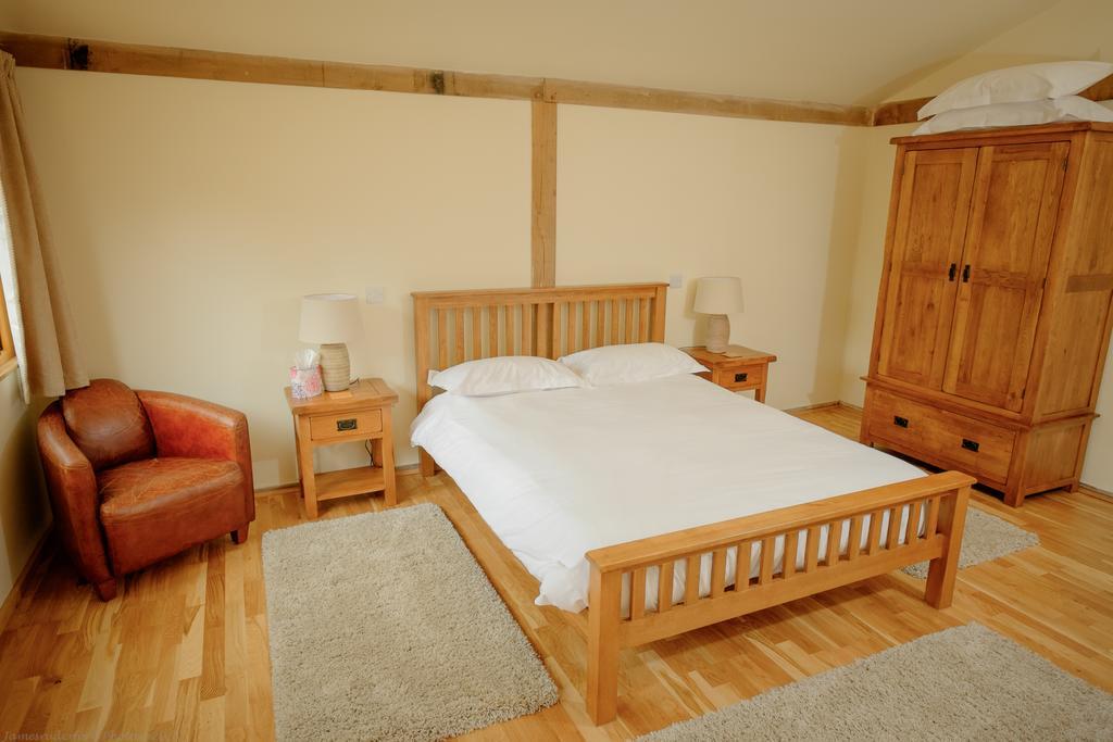 Sabine Barn Eynsham Quarto foto